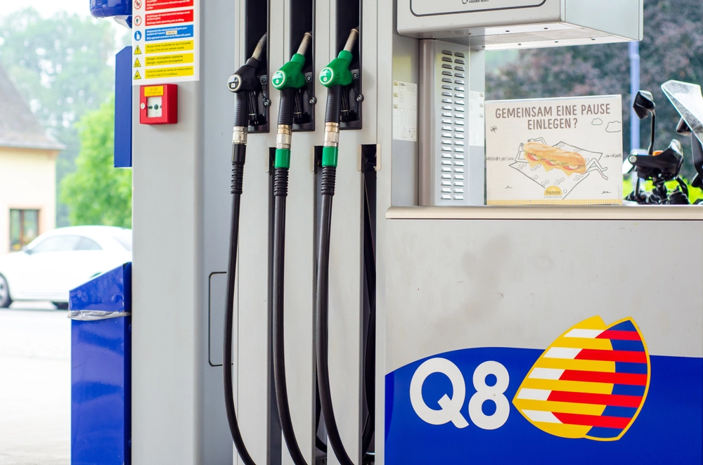 Godt nyt til disse bilejere: Q8 og F24-tankstationer med flot rabat