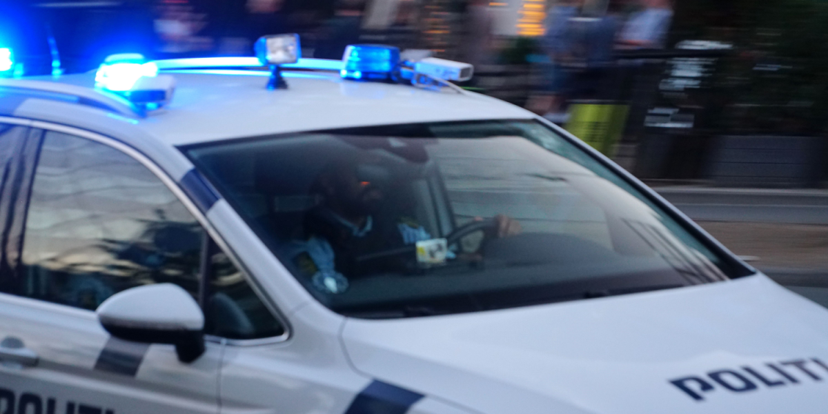 2 mænd anholdt i stor aktion: Mistænkt for tyverier for helt vildt beløb