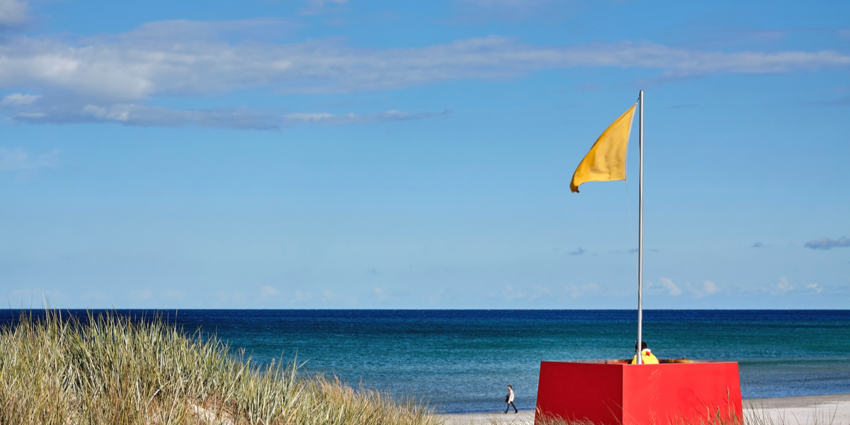 Onsdag er der gult flag på badestrandene, men ikke på grund af forholdene