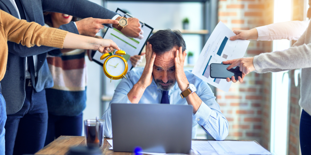 Ansatte risikerer depression og hjertekarsygdomme: Kommune får påbud af Arbejdstilsynet