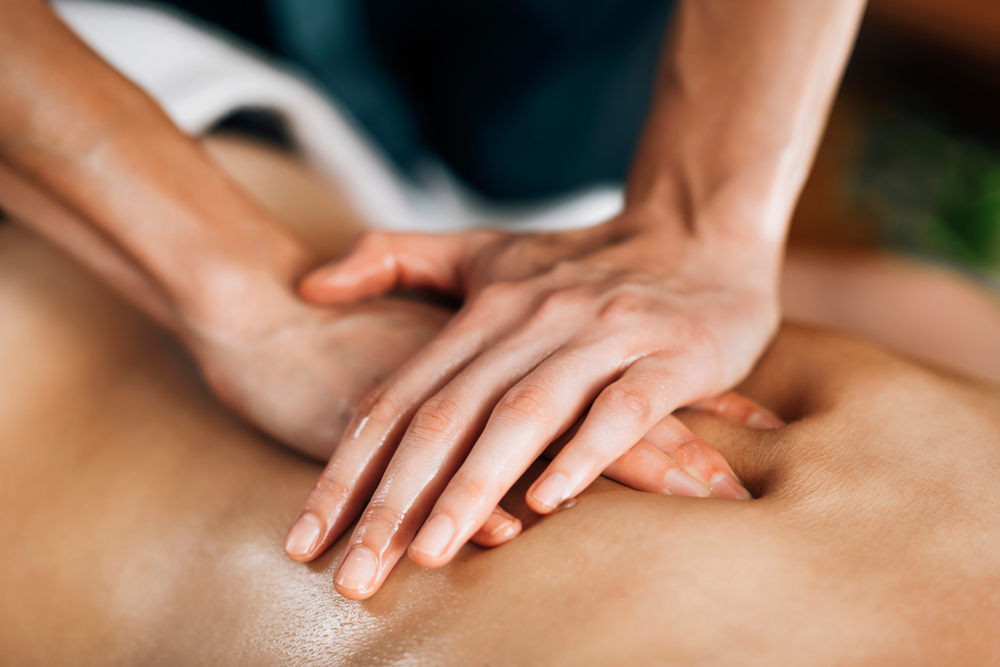 Kan en massagestol erstatte rigtig massage? Find svaret her