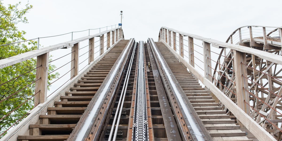 30 evakueret fra rutsjebane