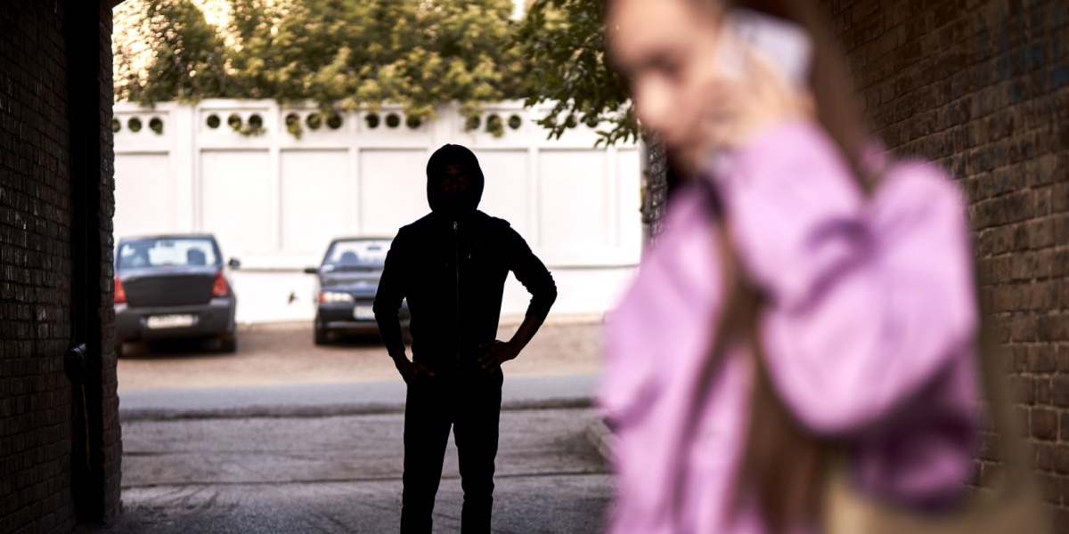 Bruges af stalkere – nu kan din telefon advare dig