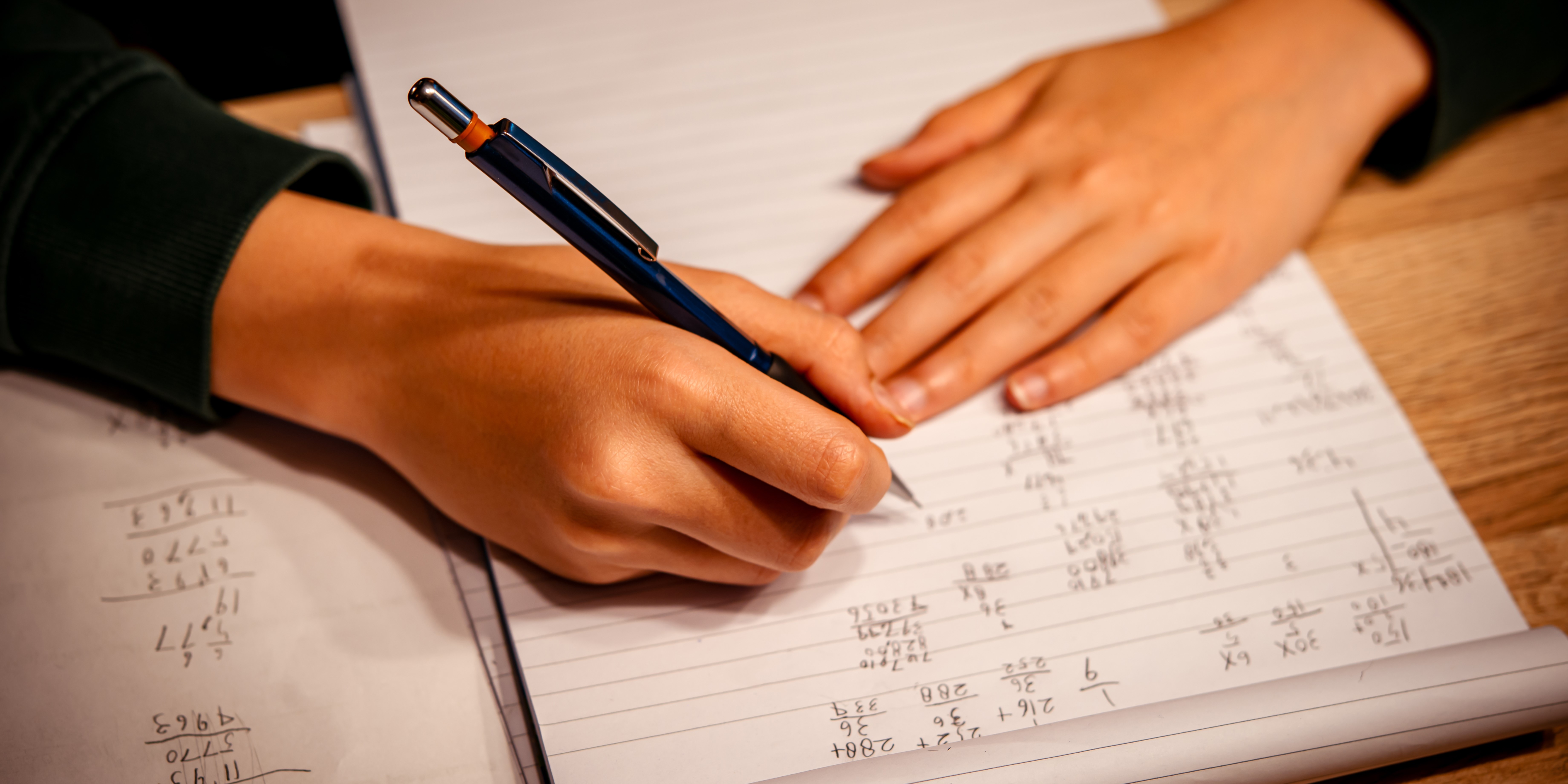 5 regnestykker: Et af dem kan 52 % af 9. klasses-elever ikke få rigtigt