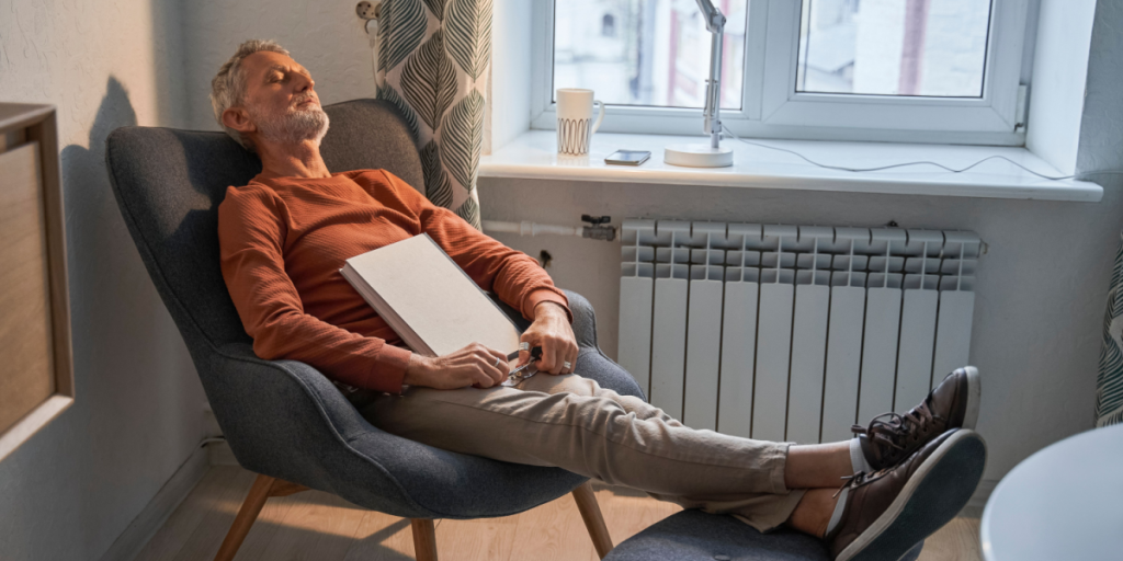 Den ultimative powernap tager kun 10 minutter: Sådan gør du ifølge læge