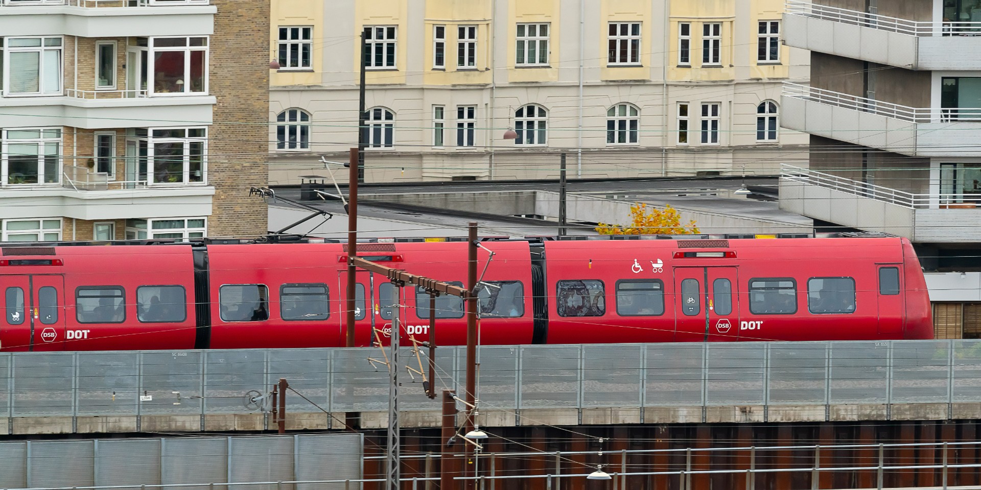 Køreledning faldet ned – kaos fortsætter i morgen tidlig
