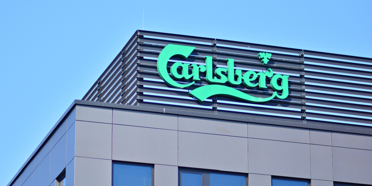 Carlsberg fejrer det nye kongepar: Sender særlige øl på gaden