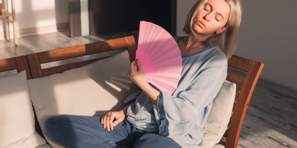 Hygiejneekspert deler tips til overgangsalder og hedeture