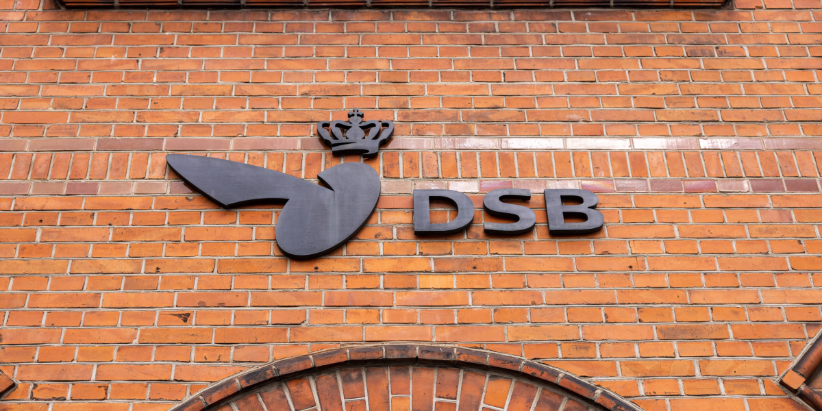 10 ture til samlet 44.284 kroner: DSB bruger vanvittige summer på taxature til deres ansatte
