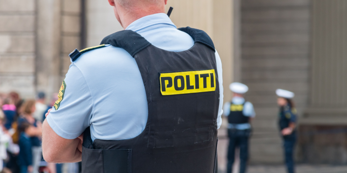 Dømt bedrager efterlyst: Dukkede ikke op til strafudmåling