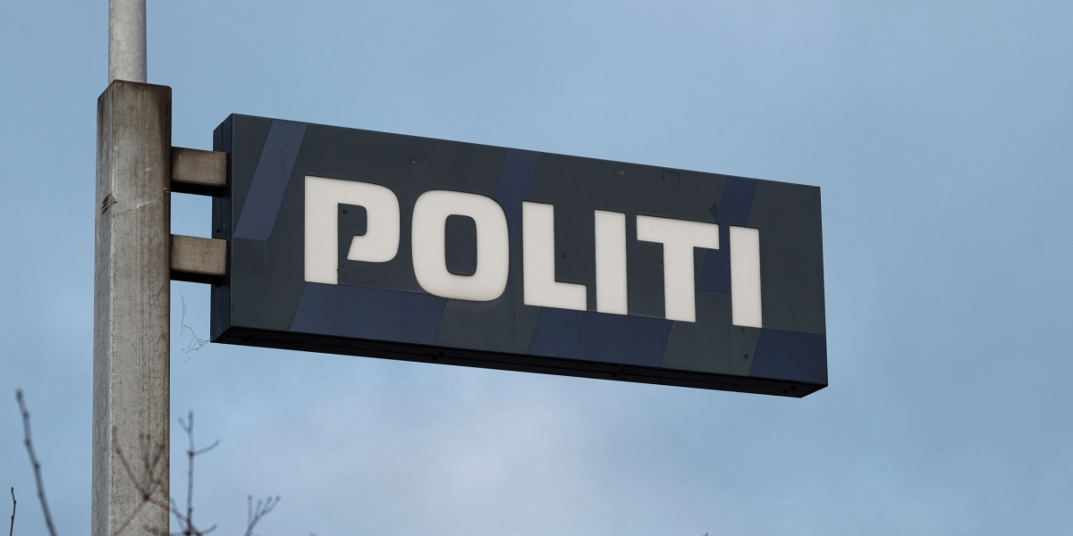 Politikreds udsender advarsel: Pas på, hvis du går nær bygninger og facader