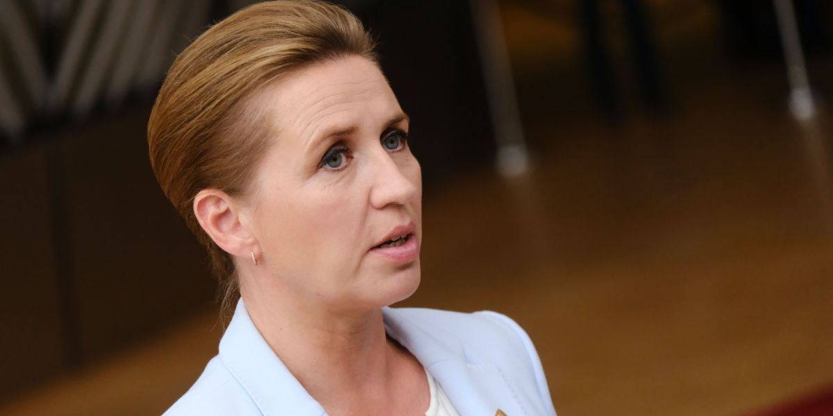 Mette Frederiksen opfordrer kollega: “Meld dig som statsministerkandidat”