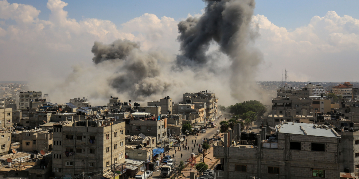 7 nødhjælpsarbejdere dræbt: Konvoj ramt af israelsk luftangreb
