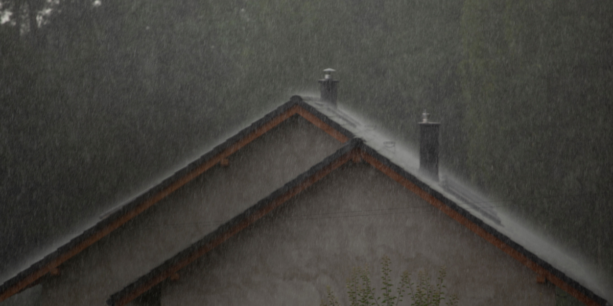 Voldsom regn på vej: Husk at følge disse 3 råd for dit eget helbreds skyld