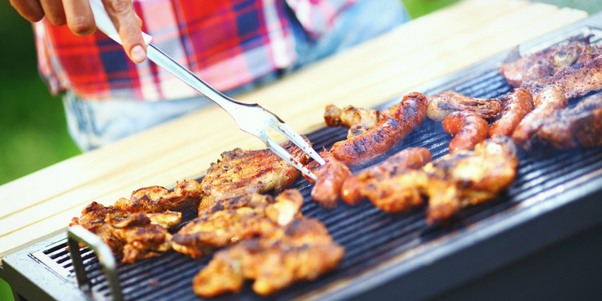 Tag dig god tid til rengøring og 4 andre tips til at få din grill til at virke bedre og holde længere