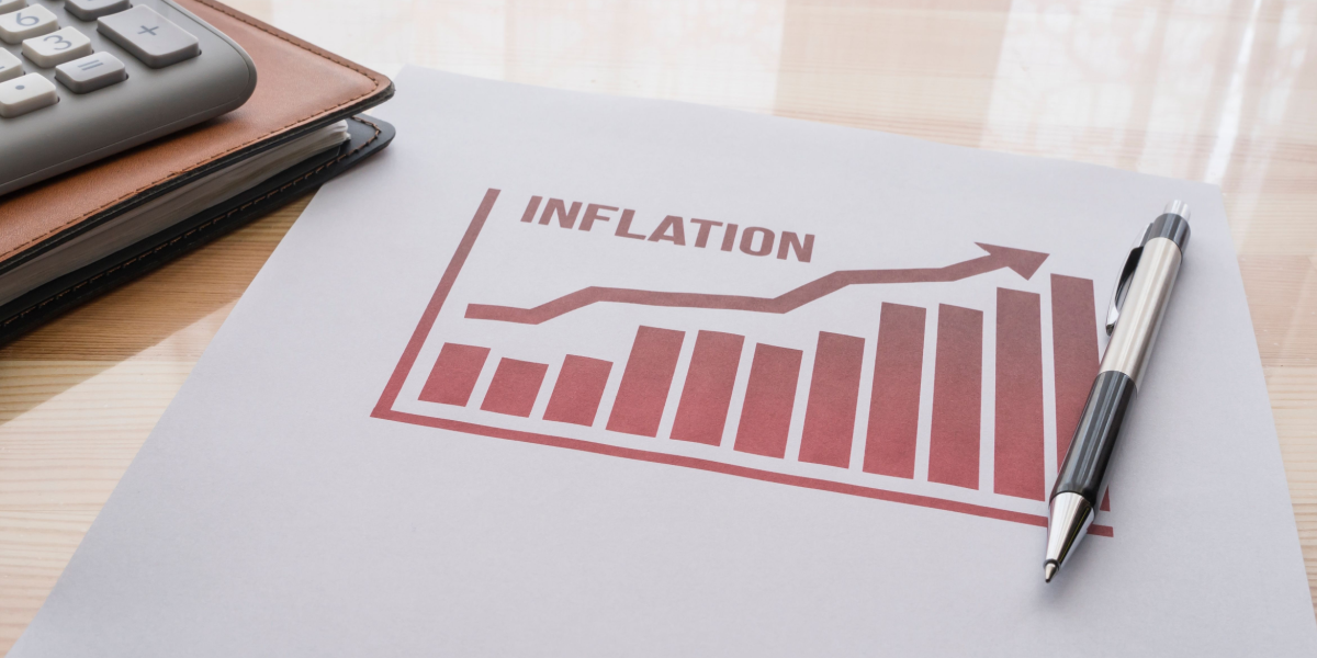 Inflationen banker i vejret: Derfor er der ikke grund til panik ifølge økonom