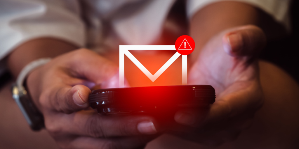 Dansk it-sikkerhedsekspert advarer: Kriminelle får iPhone-brugere til at slå sikkerheden fra