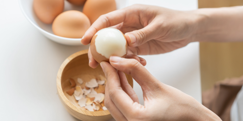 Hemmelig ingrediens: Sådan gør du det meget nemmere at pille æg