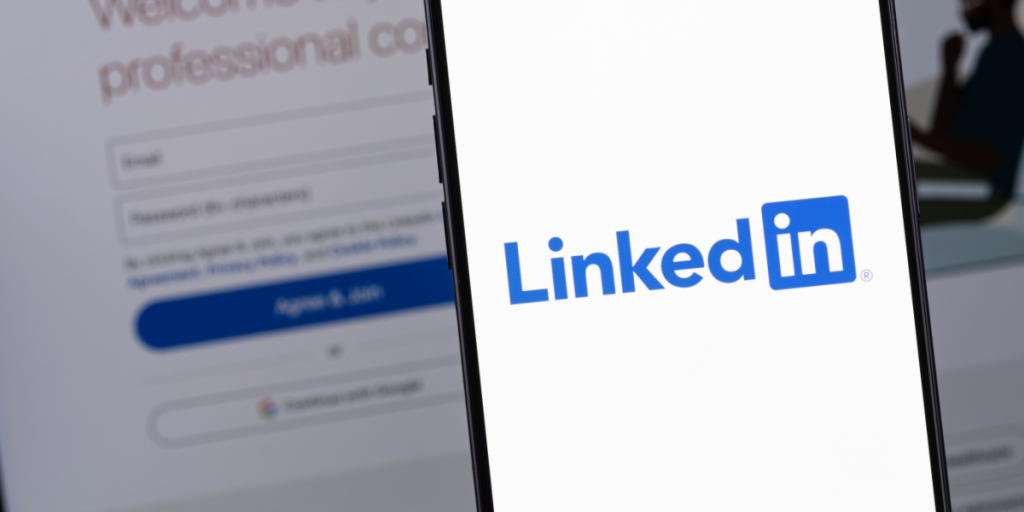 Vildt beløb: LinkedIn får bøde på 2,3 milliarder kroner