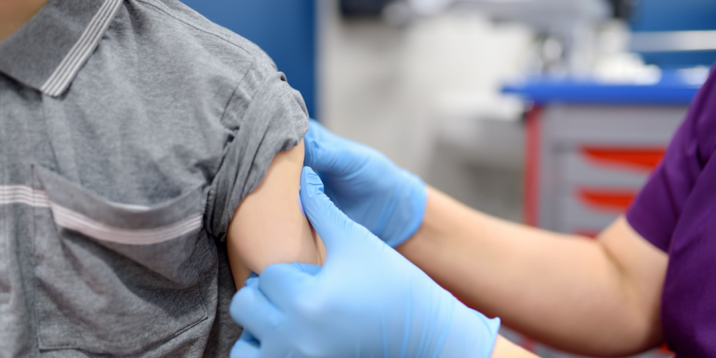 Ny rapport undersøger effekt: Skal vi til at vaccinere børn mod rotavirus?