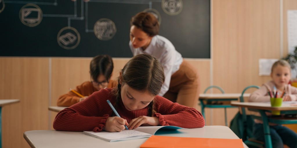 OECD-rapport: Så mange undervisere i folkeskolen har ikke en læreruddannelse