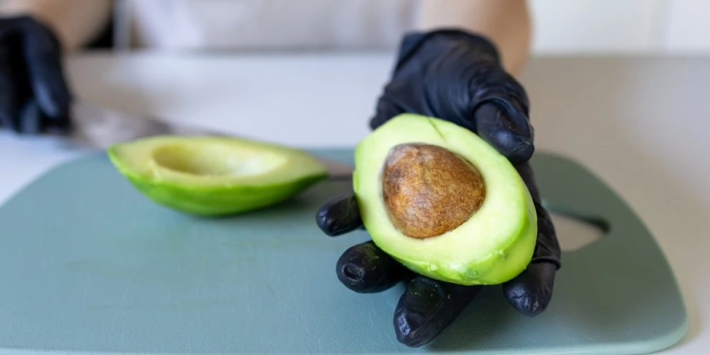 Er avocadoen moden? Sådan finder du ud af det hver gang