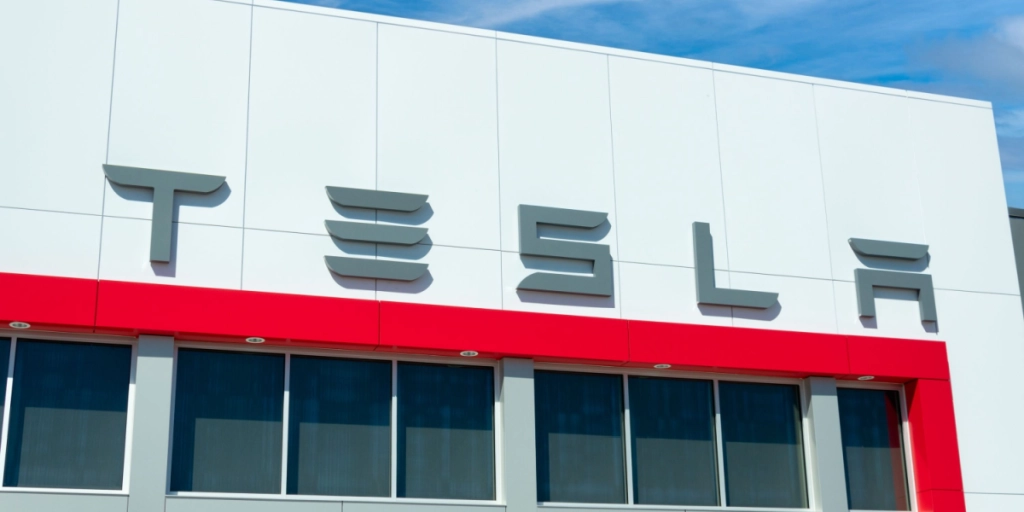 Fusker Tesla med tallene? Ny undersøgelse viser fejl i beregninger