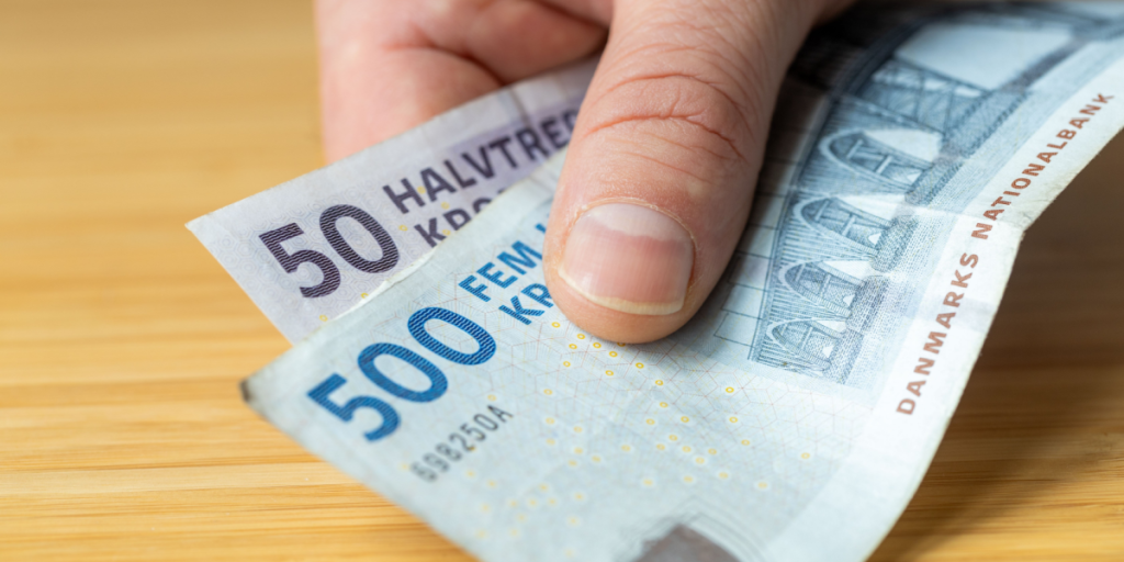 Op til 15.000 kroner om året: Mange danskere har ikke styr på denne post i økonomien