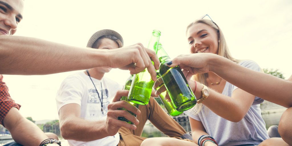 Gælder fra 1. april: Nu kommer der nye aldersgrænser for alkohol