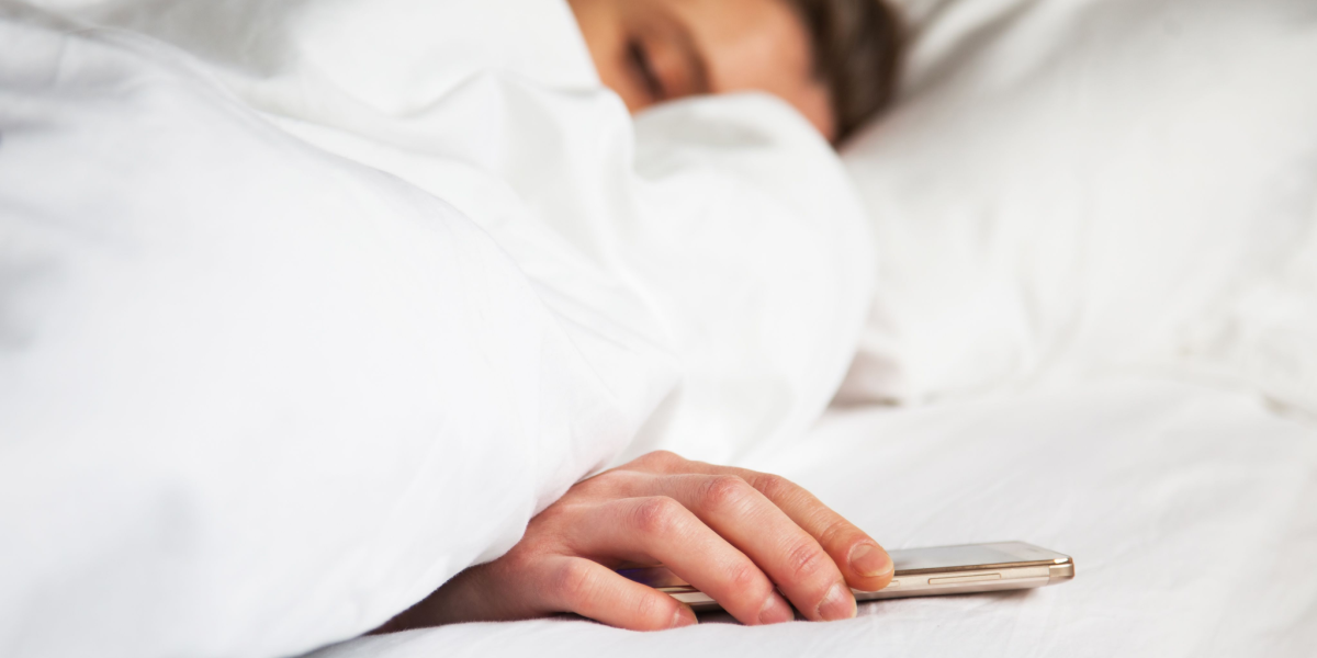 Nej, det er ikke kun lyden: Dette skal du også slå fra på din telefon, når du sover