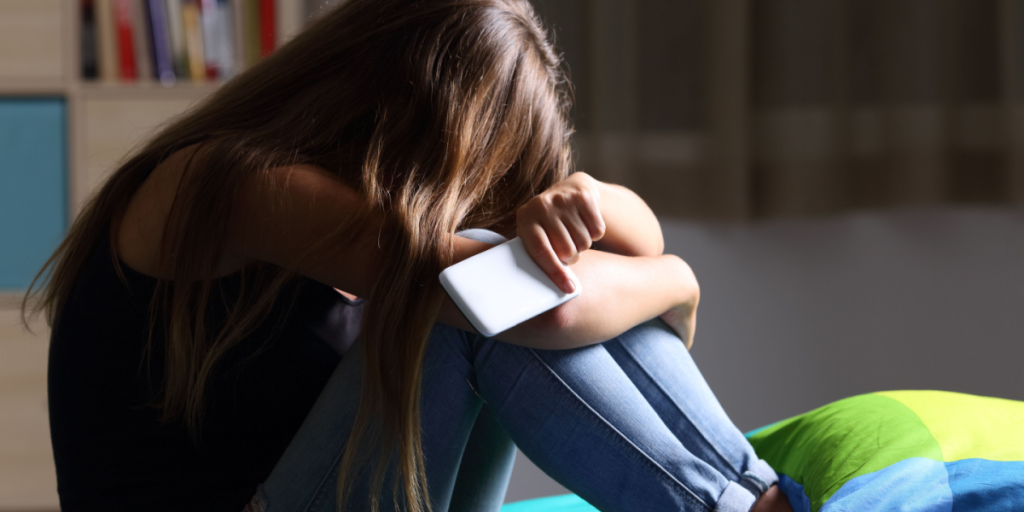 Skræmmende undersøgelse: Så mange børn har oplevet digitale krænkelser eller lignende