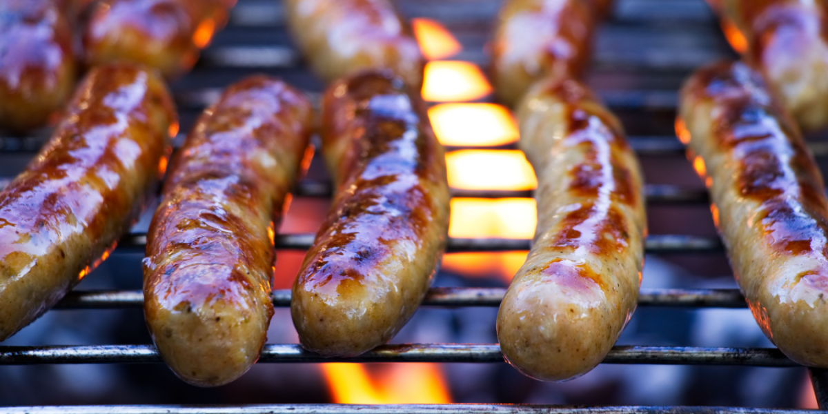 Elsker du grillpølser? Derfor bør du ændre dine vaner ifølge kongelig kok