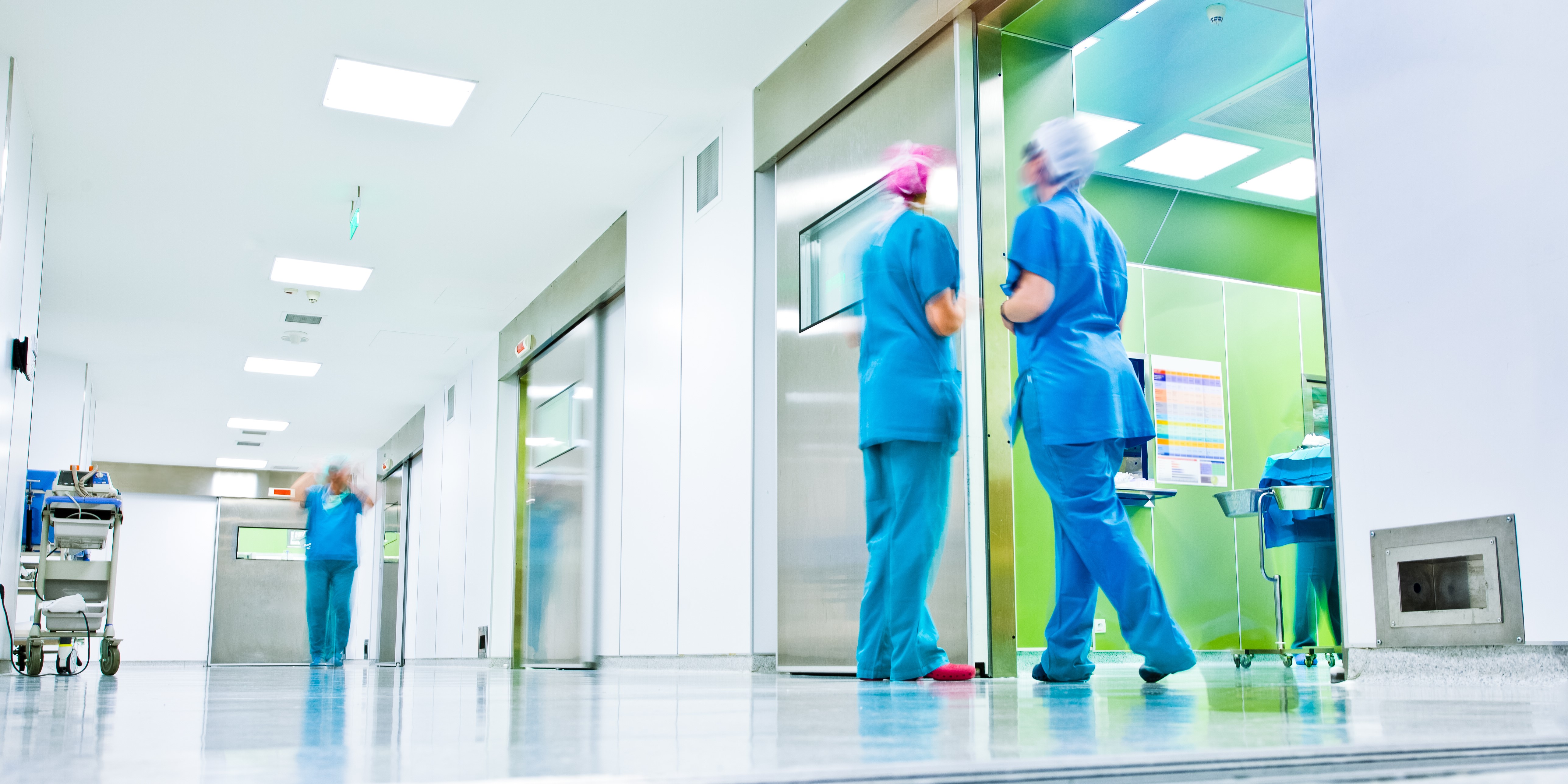 Hospitals sparefinte vækker kritik: De ansatte risikerer at få blod, urin og afføring med hjem
