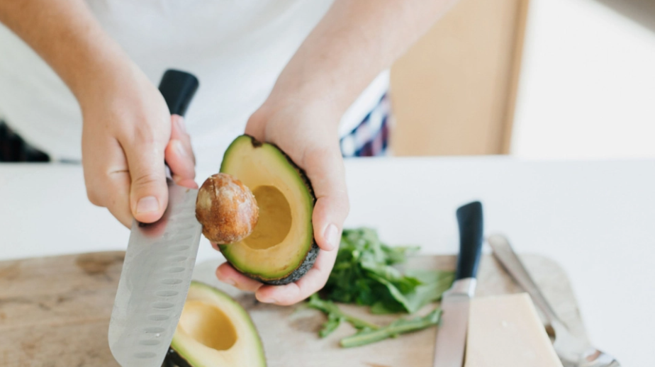 Få avocadoer til at holde længere: Sådan skal du opbevare dem