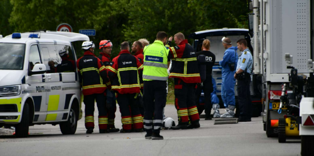 Efter eksplosion i villakvarter: Så meget sprængstof vurderer politiet, der er på stedet