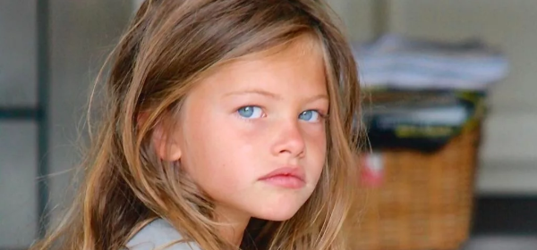 Som 6-årig blev hun kaldt “verdens smukkeste pige”: Sådan ser hun ud i dag som 24-årig