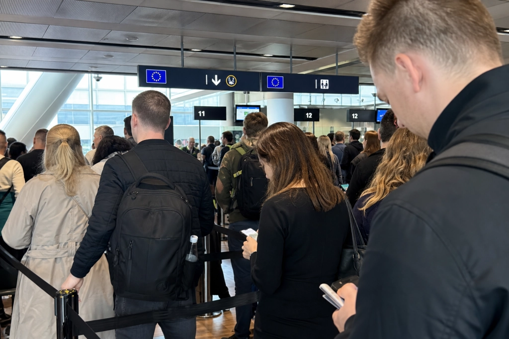 EU afviser at pause nyt EES-system trods sommerpres i lufthavne