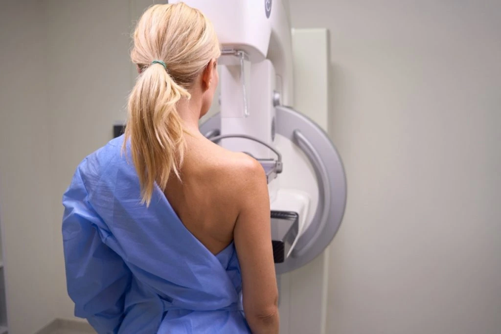 Du er muligvis allerede berettiget til gratis kræftscreening: Her er de tre programmer Sundhedsstyrelsen tilbyder