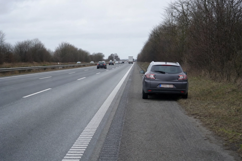 Bilen stopper på motorvejen: Her er Vejdirektoratets præcise anvisninger - og den fejl de fleste bilister laver