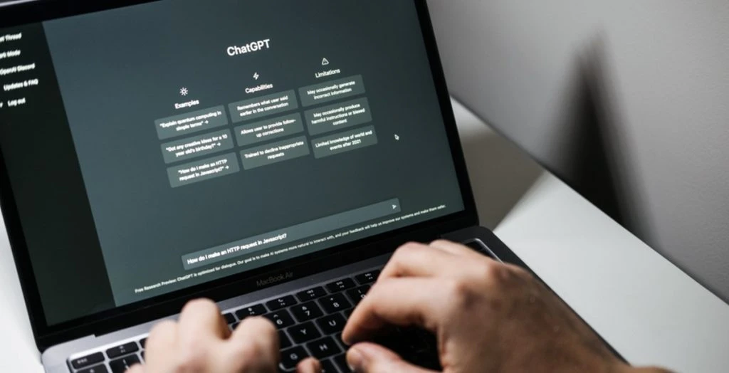Skriver du CPR-nummer eller helbredsdata i ChatGPT? Her er Datatilsynets præcise advarsel